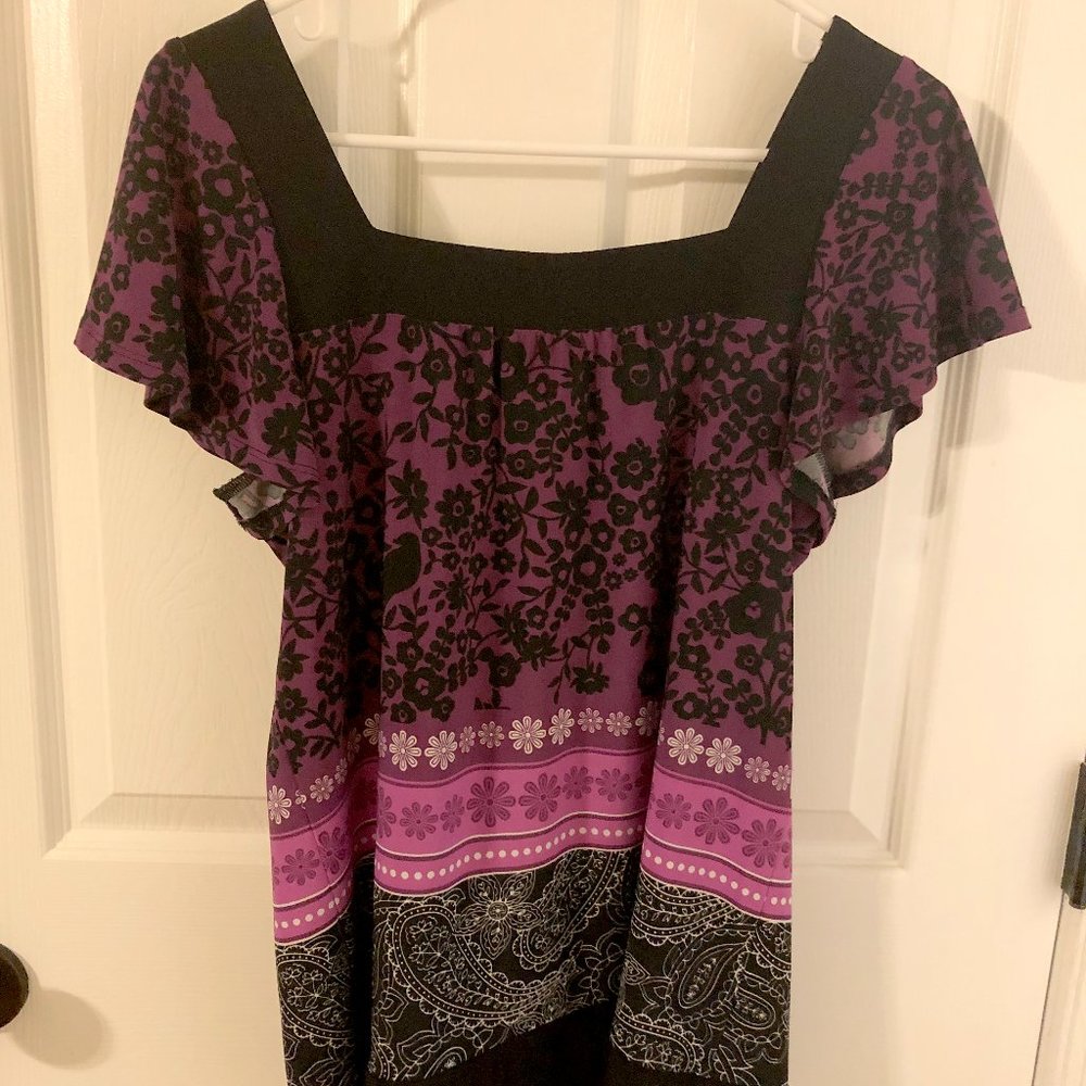 First Option – Cap Sleeve top with tie waist – Size Small